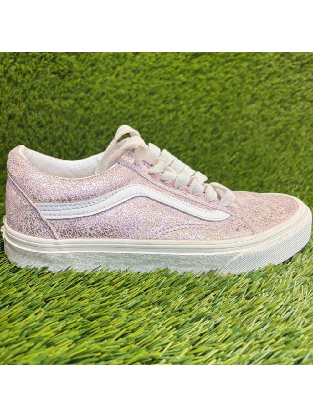Vans Old Skool Womens Size 7 Pink White Athletic Skate Walking Shoes Sneakers